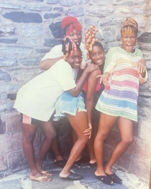 Jamel Shabazz Instagram - A few reflections from my series, The Great Wall of Flatbush. Photos from 1980 - 1989.
 @weareflatbush 
#throwback 
#flashback 
#backintheday 
#1980s 
#streetportraiture 
#streetportrait 
#jamelshabazz 
#jamelshabazzarchive