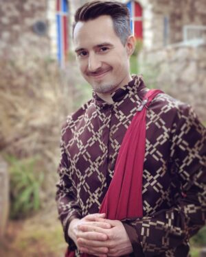 James A. Janisse Instagram - Broke out the old #Littlefinger cosplay ahead of tomorrow's #gameofthrones finale. Thanks for organizing this photoshoot / mini golf game, @brianamatopoeia!