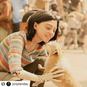 James Cameron Instagram - Need an escape this weekend? #AlitaBattleAngel is back in theaters starting today. Here are a couple more images from the film and from behind the scenes. 📸 @jonplandau