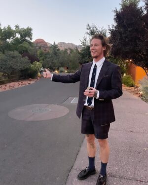 James Ford Instagram - Took the School Boy Suit™️on a road trip to Sedona for my friends wedding!👽 (ft. a pool, a puppy, and the groom’s aunt asking if I’m Scottish and wearing a kilt!)