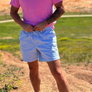 James Huling Instagram - Chubbies is giving me all the summer vibes. Click the link in my bio to save 20% off your order. You’re welcome ☺️ ☀️ 🩳 🏝️ 
#chubbiesshorts #chubbies #texas