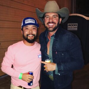James Huling Instagram - I swear I’m taller in person. Here’s to 2019 the year i will hit a growth spurt. 🙏😂😂😂
@jonwolfecountry .
.
.
#jonwolfe 
#fairpark 
#dallas
#resistolhats 
#codyjohnson 
#codyjohnsonband 
#texascountrymusic 
#reddirt
#texas
#blessed
#happy
#legend