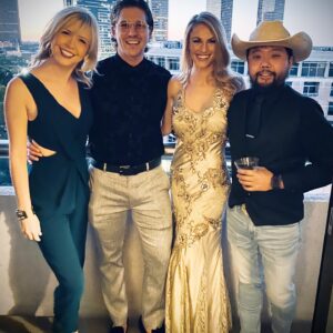 James Huling Instagram - This was definitely one for the books. The Venue was absolutely perfect and the food was Amazing! ᴄᴏɴɢʀᴀᴛᴜʟᴀᴛɪᴏɴs ᴀɢᴀɪɴ ᴛᴏ ᴊᴇғғ ᴀɴᴅ ᴄᴀᴛʜᴇʀɪɴᴇ ᴡᴇʟᴅᴏɴ. It was so good seeing everyone from Season 17 also! 🖤🖤🖤 👰🏼 🤵🏻💒
.
.
#bb17 #bb18 #houston #texas #dallas #billybobstexas #cowboysredriver #wichitafalls #wichitafallstx #wichitafallstexas #ftworthstockyards #fortworthstockyards #weddings #cbsbigbrother #cowboysofinstagram #texas🇨🇱 #resistolhats #wranglersjeans #ariatboots #ariat