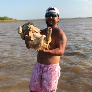 James Huling Instagram - It was Macie’s first day at the lake and let’s just say I had to go save her. 😂
(Double Tap if You take your dog to the Lake) 👙 🐕 ☀️ .
.
.
#goldenretriever 
#puppiesofinstagram 
#puppies 
#goldenretrieversofinsta 
#nationaldogday 🐶 
#nationalpuppyday
#lake
#gainz
#lion
#costadelmarsunglasses 
#costadelmar