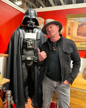 James Jude Courtney Instagram - Bumped into this guy in Savannah, GA. He uses the force, I use a kitchen knife 🔪🔪🔪
