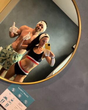 James Lafferty Instagram - Thank you @_pause.studio_ for the full reset. Couldn’t beat @alexandrapark1’s 3 min ice bath record but it’s good to have goals 🙏🙌🧊