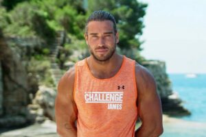 James Lock Instagram - What did everyone think of lastnight episode of @thechallenge !? 👀