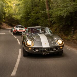 James Martin Instagram - So that’s a wrap on the inaugural @jamesmartinchef Car Rally from @chewtonglen to The @lygoncotswolds with @thegentlemanracerltd.
40 hand selected cars, great company, sublime food and some great driving roads! Keep your eyes out for the roundup film, but until then - here’s a little taste of what we got up to!

#roadtrip #jamesmartin #chewtonglen #hampshire #cotswolds #thelygonarms #broadway #thegentlemanracer