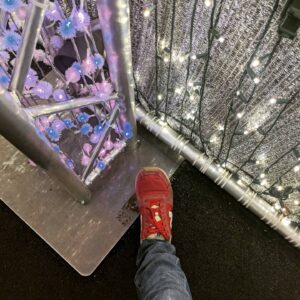 James Willems Instagram - Happy Holidays! #Festive #Foot