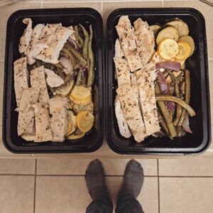 James Willems Instagram - #MealPrepMonday Two flavors of chicken and veggies in one pan. Set it and forget it. If you don't have a lot of time, but want to eat well. #Feet