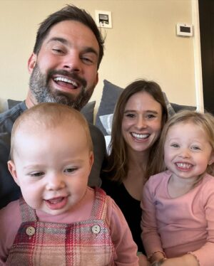 Jamie Jewitt Instagram - Still trying to get a family photo with us all smiling, in focus and looking at the camera 🤣(but I love these photos anyway 💕particularly Nell’s ‘I’ve been smiling for too long’ face in the last photo 🤣)