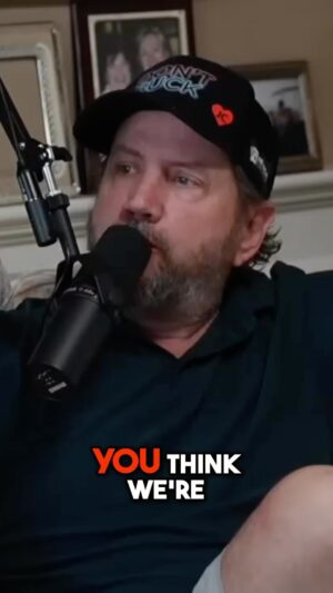 Jamie Kennedy Instagram - Did you watch the @officialroseannebarr podcast.  Coulda talked to her for hours.  Link ins in my bio!
