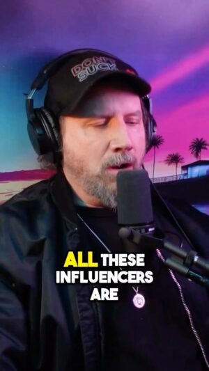 Jamie Kennedy Instagram - Don’t talk 💩 about LA if you don’t have a 323 area code, own property or pay taxes!, Get out! Go back to podunkville. HTBITY.