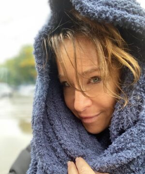 Jamie Luner Instagram - How’s the weather where you are? 🕊🦋🕊 #bulgaria #weather #blue #scarf #love