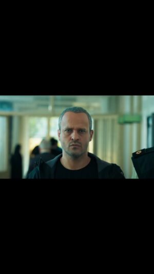 Jamshid Mahmoudi Instagram - .
اگه اونجا نبودین؛ دختر بیچاره زنده بود
      
هم‌اکنون قسمت ششم فصل سوم «پوست شیر» را در فیلم‌نت ببینید
              
«پوست شیر»، سریال پرمخاطب ۱۴۰۱ به کارگردانی جمشید محمودی، تهیه‌کنندگی نوید محمودی و نویسندگی جمشید محمودی و رضا بهاروند هر چهارشنبه به صورت اختصاصی در «فیلم‌نت» منتشر می‌شود.
    

@filmnet.official 
@poosteshir.series