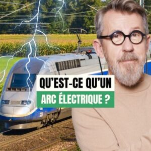 Jamy Gourmaud Instagram - Voici pourquoi il ne faut jamais essayer de monter sur le toit d'un train !

Un véritable danger électrique vous guette 😨

#Epicurieux #Jamy #vulgarisation #culturegénérale #SNCF #SNCFRéseau #train #électricité #surlesrails #prévention #restonsvigilants