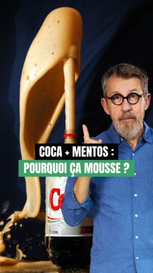 Jamy Gourmaud Instagram - Mentos Coca, une expérience bien connue. Mais que se passe-t-il vraiment ? D'où vient toute cette mousse !? @jamygourmaud et @monsieurlechat94 ne se font pas mousser et nous l'expliquent 😜
.
.
.
#Epicurieux #vulgarisation #culturegenerale #jamy #science #coca #mentos #experience