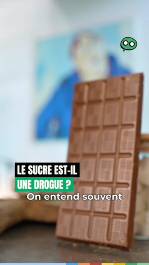 Jamy Gourmaud Instagram - Le sucre est souvent comparé à une drogue... mais est-ce vraiment une drogue ? 😱 Pas de panique, @jamygourmaud arrive à la rescousse pour tout nous expliquer ! 🤓 
.
.
.
#Epicurieux #Jamy #culturegenerale #vulgarisation #sucre #addiction