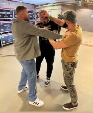 Jan Błachowicz Instagram - Koledzy z pracy👊🏻😉

🇬🇧Colleagues

#KSW94