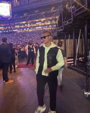 Jan Luis Castellanos Instagram - 