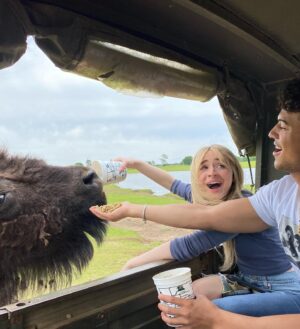 Jan Luis Castellanos Instagram - i officially have deeper connection w/ camels 🐫
