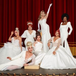 Jan Sport Instagram - Had such a fun day being a bride with @loveincmag and my sisters @auramayari, @getjaxed, @mrskashadavis, @janjanjan, @honeydavenportofficial, @arielversace and @chasity_st.cartier ! I know we all felt so beautiful!

Thank you for the beautiful photos, @raultovar, and @athenakulb for the amazing BTW videos! Thanks for the whole crew at @unitedpalacenyc, @kristaroser, @thisishayl, @maggiemahlock.art, @sterlingtullnyc, @emilyrochotte

And of course shout out to my hair goddess and queen @baehmbaehmwigs !

Get your copy now at @barnesandnoble !