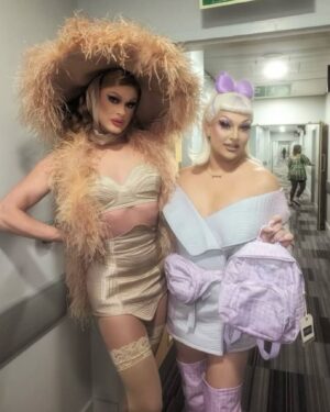 Jan Sport Instagram - Drag Con Day 2 💜
Got to see some of my favorite people, give bags to my friends, and take too many pictures to put alll in 1 carousel! Thanks for making this drag con my most magical yet. @rupaulsdragcon thank you for having me and I’ll see y’all again in the UK next year!!! Thanks to everyone who purchased a @jansport bag a Polaroid and gave me a hug this week 😊
I wanna give a massive shoutout to my new friend who I can’t get enough of , @tianabiscuitofficial for helping me and running the booth so easily and keeping the vibe soooo correct all day. You and @ejdohring kept my head on all weekend and I’m so grateful for you. I’m also so grateful for my incredible designers @caseyyalater and @mistygwigs who have been working on these looks for so long. I’m so happy you’ve alll gotten to see them in their glory!! All my love, I’ll have word on a restock soon, I’m gonna go sleep!