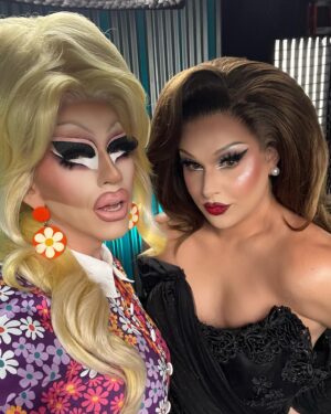 Jan Sport Instagram - Jan Valjan reporting for Rusical Duty! Catch @trixiemattel and I on @thepitstop 😊🥖