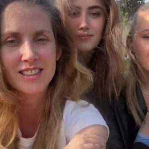 Jana Bernášková Instagram - Rychlovka v parku.😂
@justyna.drabkova a @kristynasimonovska
