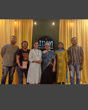 Janaki Sabesh Instagram - What can bring 6 strangers together in 90 minutes? A magic unfolded around this at the 'Flashback' event I facilitated at @idam_thespace Kodambakkam on Saturday. 
It was a ride into our past with photographs, objects and special memories from our lives. We sat in a circle, slowly warming up to introductions about ourselves. Then each of us went back in our own time machines to fetch back memories that evoked beautiful emotions in us.
Nithya, started off with an exploration of 'Can a metro train journey be viewed from the lens of a life presented with new opportunities?'. All of us had a train story for sure. So we shared stories of fears, broken hearts, food memories and inspirations connected to train journeys. 

It was such a heartwarming moment when Nithya shared a newspaper report on a similar session that I had facilitated 5 years back!

Selvi, took us to her days in the 1960s when commute to school was in horse carts through dark and dense hilly routes. She also recalled a heartwarming story of her reunion with her school best friend after many years, something that we think would happen only in movies. 

As everyone listened in awe, the conversations seamlessly moved to objects that we held dear. From a miniature typewriter, to books and watches passed on through generations, to cherished gifts from an ex-girlfriend, each of us were now talking about our most personal stories without the fear of being judged. And that's what an intimate group session like this can do. 

It was turning into a deep and intense, yet safe space for sharing, as each participant took cue from the previous story and expressed theirs. A warm connect blossomed through the flashback ride we took together. 

I find it apt to say that every kind of story had its 'idam' (place) there! 

As we ended with some soothing lemon tea and butter biscuits, my heart was full and thankful for yet another evening where stories brought a group of strangers together♥️

#flashback #storytelling #magic #momentswithmaajanaki