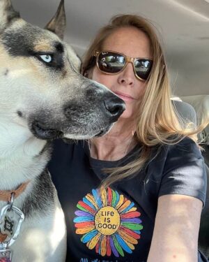 Jane Sibbett Instagram - My wild child pup at 18 months and 60 lbs. hurt my shoulder because his go drive is intense, but we got extra training, learned techniques and committed to hours of teaching and redirecting. Blue is a rescue and a blend of intellect and protection with a huge prey drive. At three and 85 lbs., he’s still learning. More ammo isn’t the solution. But this conversation to bring strength through compassion is. #dobetter #18monthsold #puppy #3 #dogsofinstagram #friends #family #dont #shoot #bestfriends #rehome #adoptdontshop #compassion #vote #blue