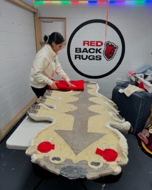 Janet Varney Instagram - REPOSTING @chrystalchristie !! 
“☁️ APPA YIP YIP ☁️

here’s a bit of the behind the scenes of how i made my Appa rug 🐑

the engineering that went into the horns alone was enough to melt my brain but goood lord am i happy they turned out how i saw in my head 😅

this is rug number 300! that’s so insane to me but here’s to many more to come 😁

[DO NOT REMAKE - this is an original fan art design created by myself thank you] “

#redbackrugs #goruggirlgo #rugmaker #tufting #tufted #rugtufting #appa #avatar #avatarthelastairbender #atla #apparug #atlafanart #rugwool #allthingseffy #appalove #extralongpile #longpile #tuftinggun #tuftedart #carpet @avatarthelastairbender
