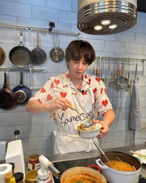 Jang Keun-suk Instagram - 🫕🥘🔪🍜근샤