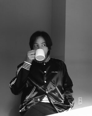 Jang Keun-suk Instagram - 커피 말고 차.!!☕️
