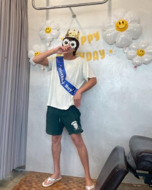 Jang Keun-suk Instagram - Still ing 🥳😏🎉🙌🏻🎂🔥