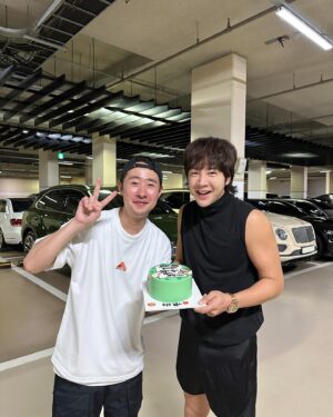 Jang Keun-suk Instagram - Still ing 🥳😏🎉🙌🏻🎂🔥