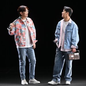 Jang Sung-kyu Instagram - 사랑하는 민호형과
어느덧 세 번째 프로그램♡
이번엔 또 어떤 내용일지 설렌다
사진처럼 민호형과
같은 곳을 바라보는 것도
마주 보는 것도 참 좋다
#장민호 #장성규