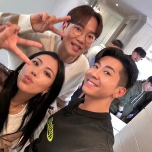Jang Sung-kyu Instagram - 시대가 달라졌다
유튜브 프로그램이 TV 콘텐츠가 되다니
새로운 역사를 쓴 브라이언 형 축하드리고
모두 본방사수 부탁드려용
with 조조형제♡
#MBC #청소광브라이언 
#4월1일 #만우절 #저녁9시
