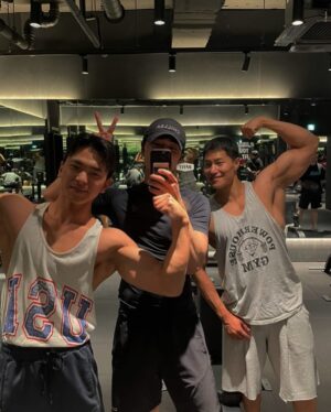 Jang Yeon-woo Instagram - 오오 운운 완완.