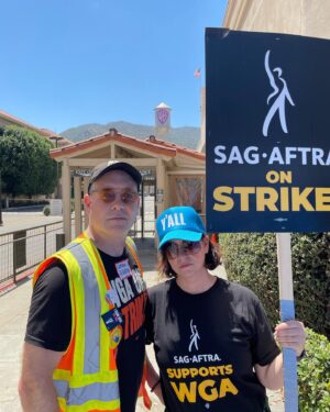 Janie Haddad Tompkins Instagram - Love all my union siblings! Thank you to @iatse too out in full force today. #WGAstrong #DoTheWriteThing #WGAstrike
#SagAftraMember #1u 
#SAGAFTRAstrong #SAGAFTRAstrike #Power2Performers
#HotLaborSummer
