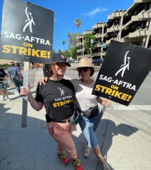 Janie Haddad Tompkins Instagram - Me and @_lea_moreno_ are coming for you, AMPTP. Come back to the table, you ABSOLUTE COWARDS. 
#WGAstrong #DoTheWriteThing #WGAstrike
#SagAftraMember #1u 
#SAGAFTRAstrong #SAGAFTRAstrike #Power2Performers
#HotLaborSummer