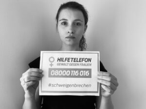 Janina Fautz Instagram - #schweigenbrechen #hilfetelefon #hilfetelefongewaltgegenfrauen