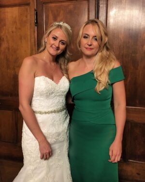 Janine Gateland Instagram - My baby sis got married 👰 🎩 💒 💍 at #carltontowers in the UK 🇬🇧 PLUS my family learned we are related to Muriel Fitzalan Howard (1884 to 1962) so we are actual relatives of Carlton Towers way back in history 🏰