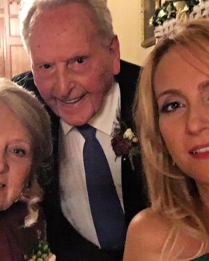 Janine Gateland Instagram - My baby sis got married 👰 🎩 💒 💍 at #carltontowers in the UK 🇬🇧 PLUS my family learned we are related to Muriel Fitzalan Howard (1884 to 1962) so we are actual relatives of Carlton Towers way back in history 🏰