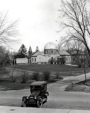 Janna Levin Instagram - In nineteenth-century America, astronomical observatories had become something of a craze and, despite an intriguing history of bold attempts to manifest a grand observatory in the bustling metropolis around Brooklyn and Manhattan, none succeeded. The rise and fall of the three largest never-built public New York metropolitan area observatories proposed between 1847 and the first world war—the Brooklyn Observatory, the New York Astronomical Observatory in Central Park, and the observatory of the Brooklyn Institute (now the Brooklyn Museum)—is a tale of great passion and mislaid dreams. 

In an inspired, Fitzcarraldian ambition, Pioneer Works plans to hoist a stunning observatory atop the former factory originally named Pioneer Iron Works. The Pioneer Works Observatory—a public observatory the likes of which New York City has never seen—will offer a magical experience, free and available to all. To honor the city’s history of false starts, the Broadcast team commissioned science writer, historian, and antique telescope enthusiast, Trudy Bell, to reflect upon New York City’s observatories that might have been. Read the full piece at the link in bio🔗🌃🔭🌠