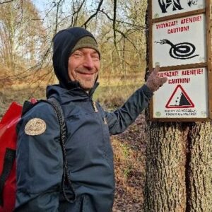 János Vadon Instagram - Ez egy kis válogatás az elmúlt évemből, nyugi, nem hosszú és nem raktam alá metált sem! 🤘😜 12 hónap, 12 kép, időrendben. Hogy miért ez a 12? Mert egy élményre emlékeztet, mert jellemző rám, mert szeretem, mert egyedi, mert csak. És ha még nem mondtam volna: B.U.É.K. mindenkinek! Legyen olyan évetek, amilyet magamnak is kívánok!🍀🥂❤️😊
Maximális! 💯✊️😄
#vadonjani #vadonjanos #viszlát2023 #boldogújévet #balázsék #várfoglalók @sebestyenbalazs_official @rakoczi_feri @radio1hungary @filmdzsungel @fruskatiruska