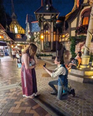 Jared Gilmore Instagram - Life Update: We got engaged! So happy and excited to be moving into the next chapter of my story with @merudy_scarlet. I can’t wait for our future together and am so lucky and grateful to share my life with her #lifeupdate #engaged #proposal #onceuponatime