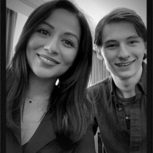 Jared Gilmore Instagram - Welp as always @karendavidofficial and I being awesome. Keeping up our tradition of photo booth good times! Huzzah! #OUATNJ