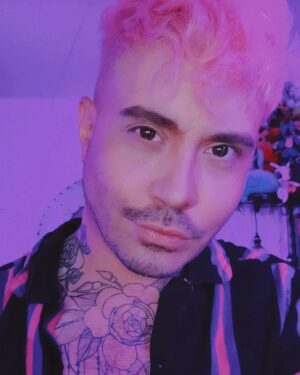 Jaremi Carey Instagram - Hi! I'm 💟
