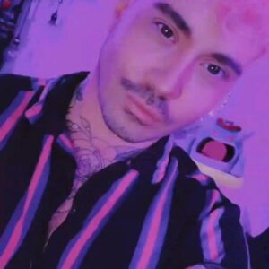 Jaremi Carey Instagram - Hi! I'm 💟
